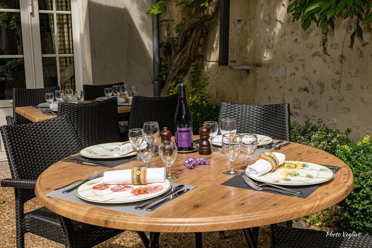 Logis Auberge Le Colombien - Hotel Et Restaurant Villandry Kültér fotó