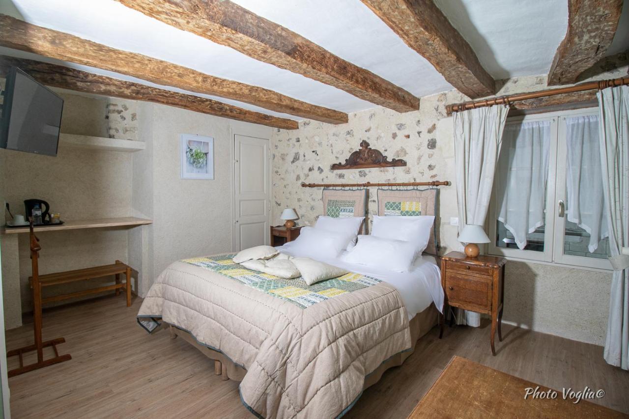 Logis Auberge Le Colombien - Hotel Et Restaurant Villandry Kültér fotó