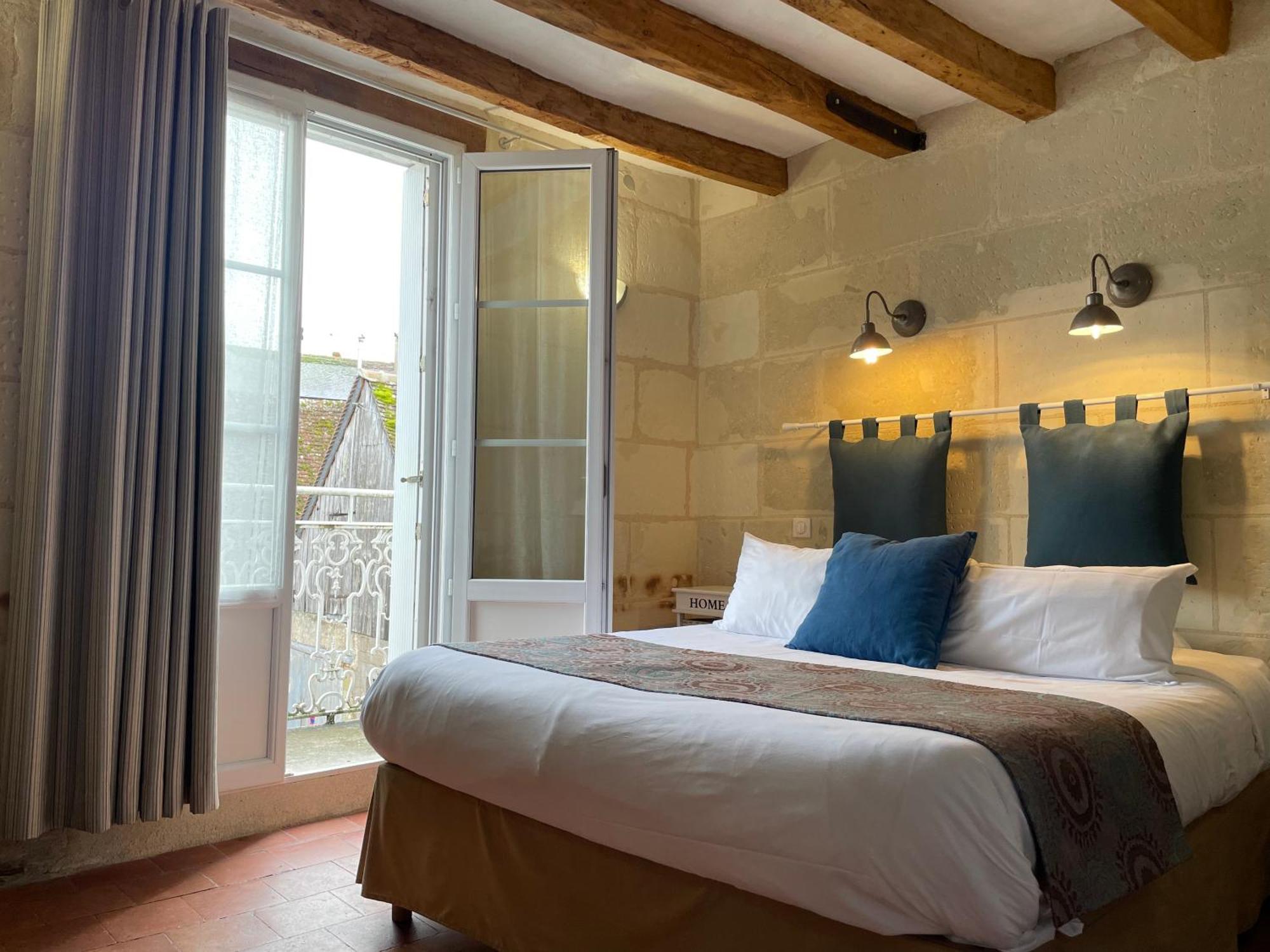 Logis Auberge Le Colombien - Hotel Et Restaurant Villandry Kültér fotó